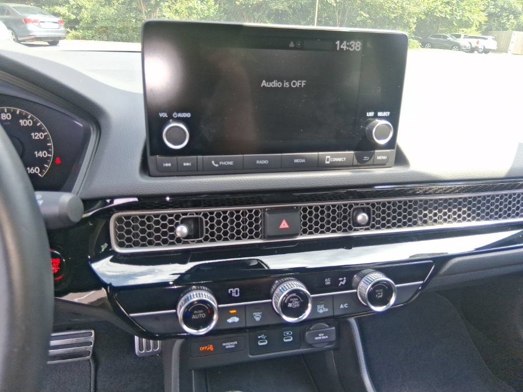 Used 2025 Honda Civic Sport image 12