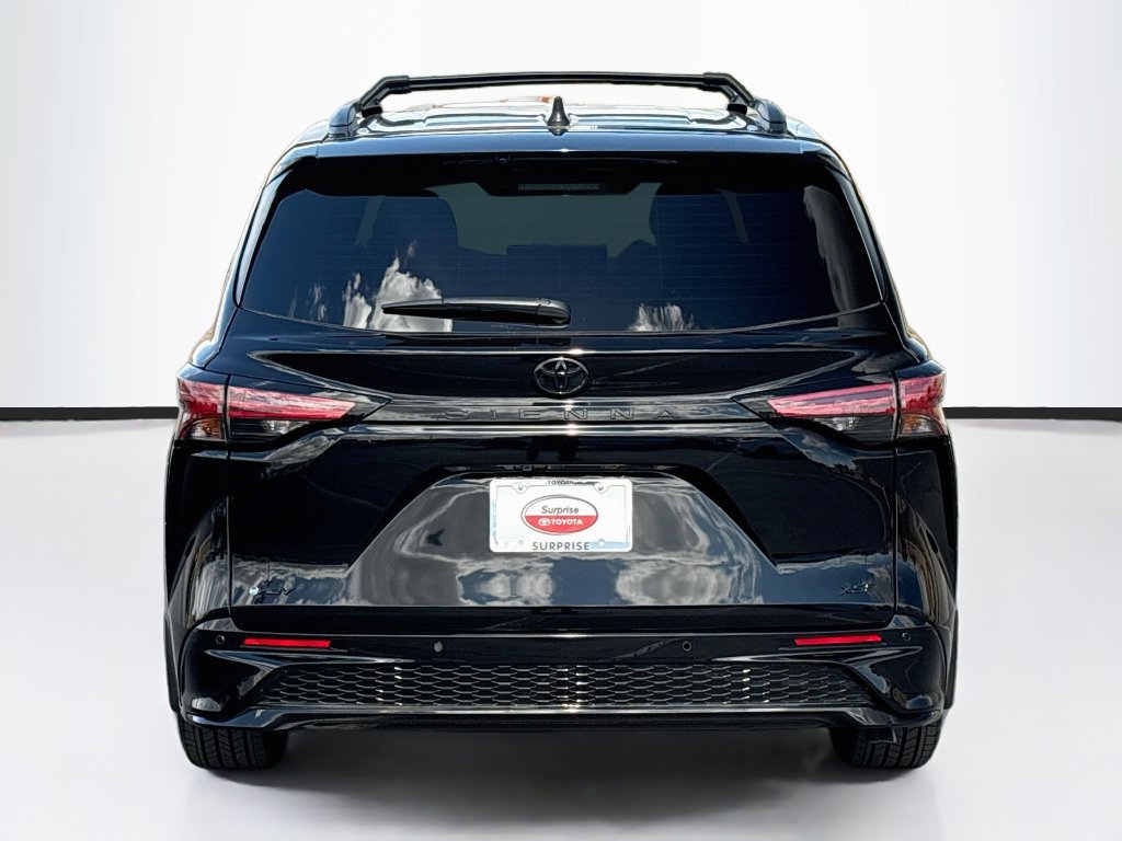 New 2026 Toyota Sienna XSE FWD image 6