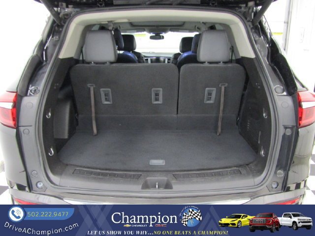 Used 2018 Buick Enclave Essence AWD/4WD image 13