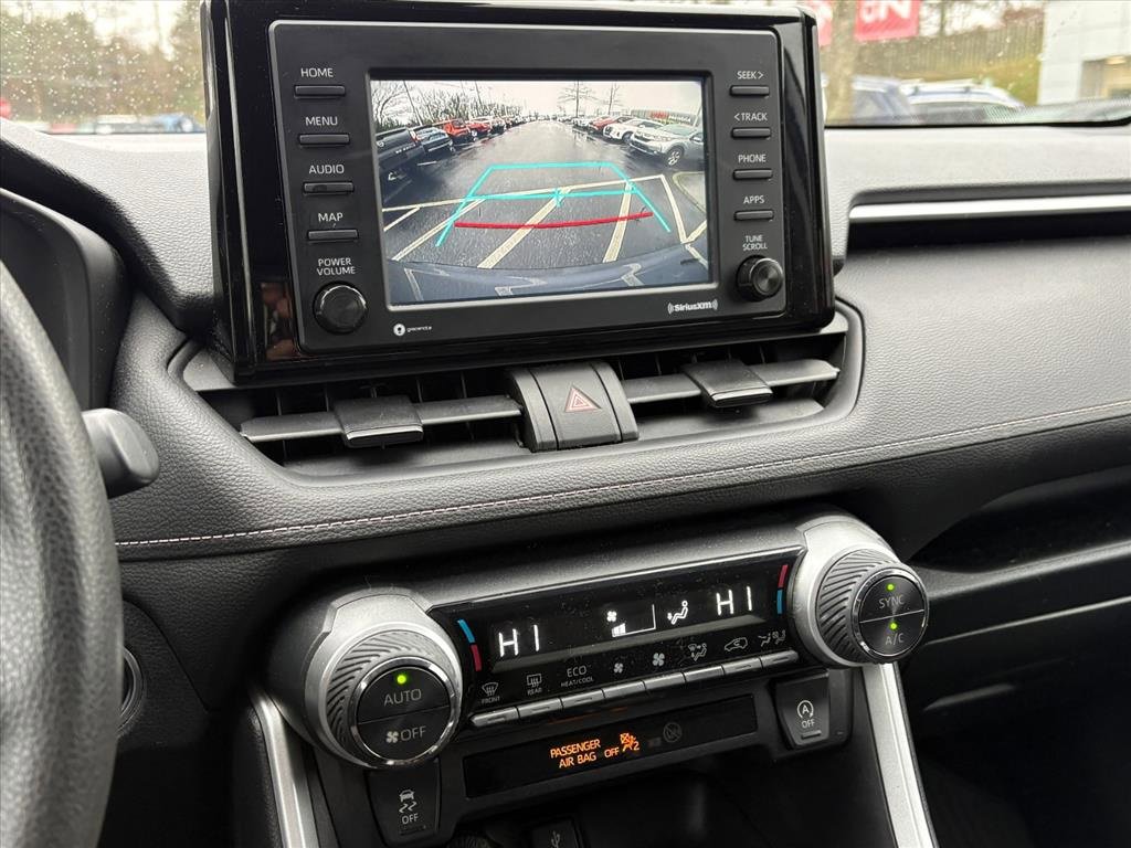 Used 2021 Toyota RAV4 XLE image 11