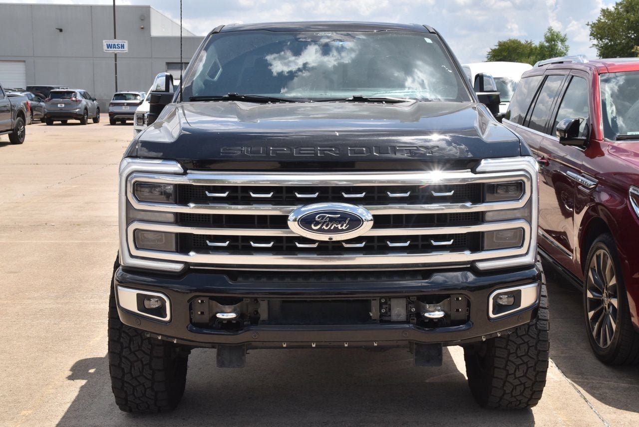 Used 2024 Ford F250 Platinum AWD/4WD image 3