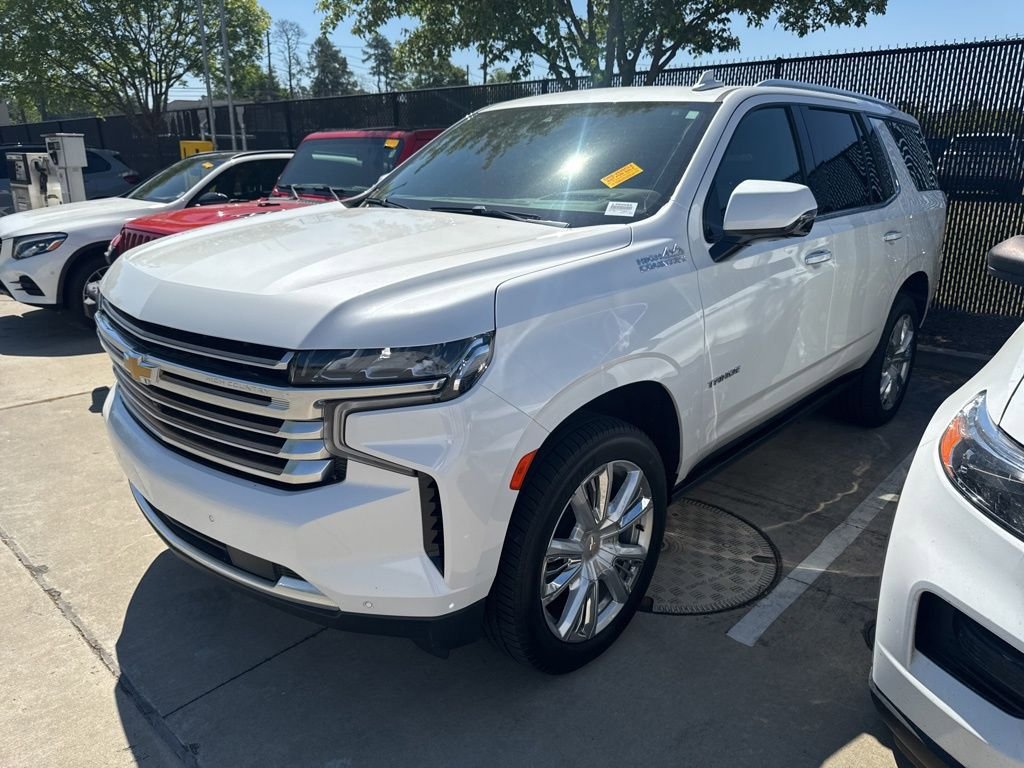 Used 2021 Chevrolet Tahoe High Country w/ Premium Package AWD/4WD image 4