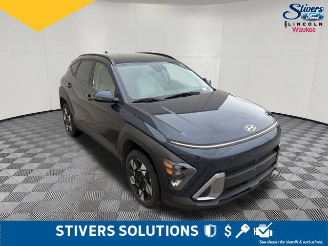 Used 2025 Hyundai Kona SEL AWD/4WD image 3