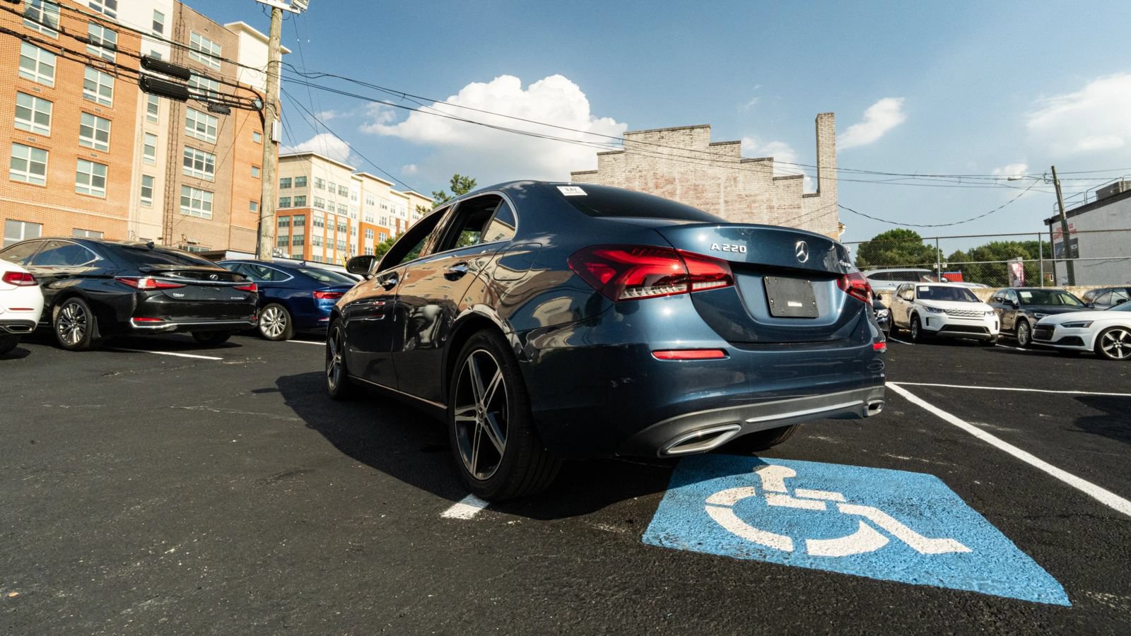Used 2022 Mercedes-Benz A 220 4MATIC w/ Premium Package Lite image 4