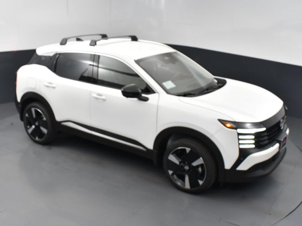 New 2026 Nissan Kicks SR w/ Cold Weather Package AWD/4WD image 43