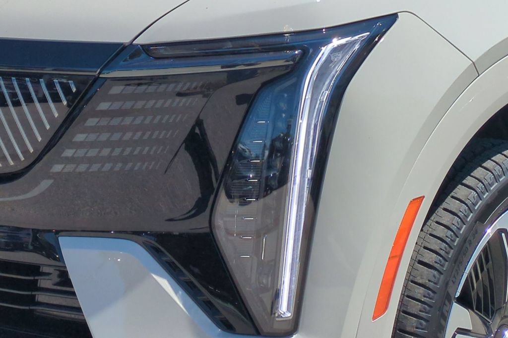 New 2026 Cadillac Escalade IQL Sport 2 AWD/4WD image 15