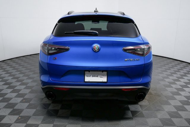New 2025 Alfa Romeo Stelvio Sprint w/ Convenience Package image 32