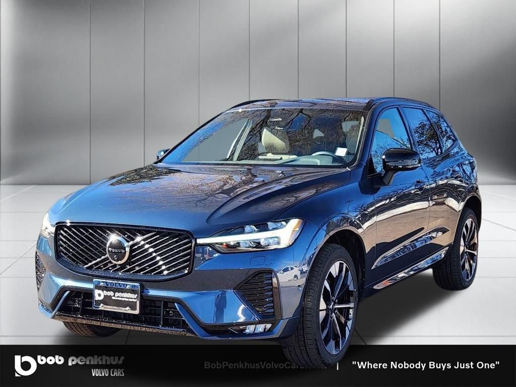 New 2026 Volvo XC60 B5 Plus w/ Protection Package Premier AWD/4WD image 23