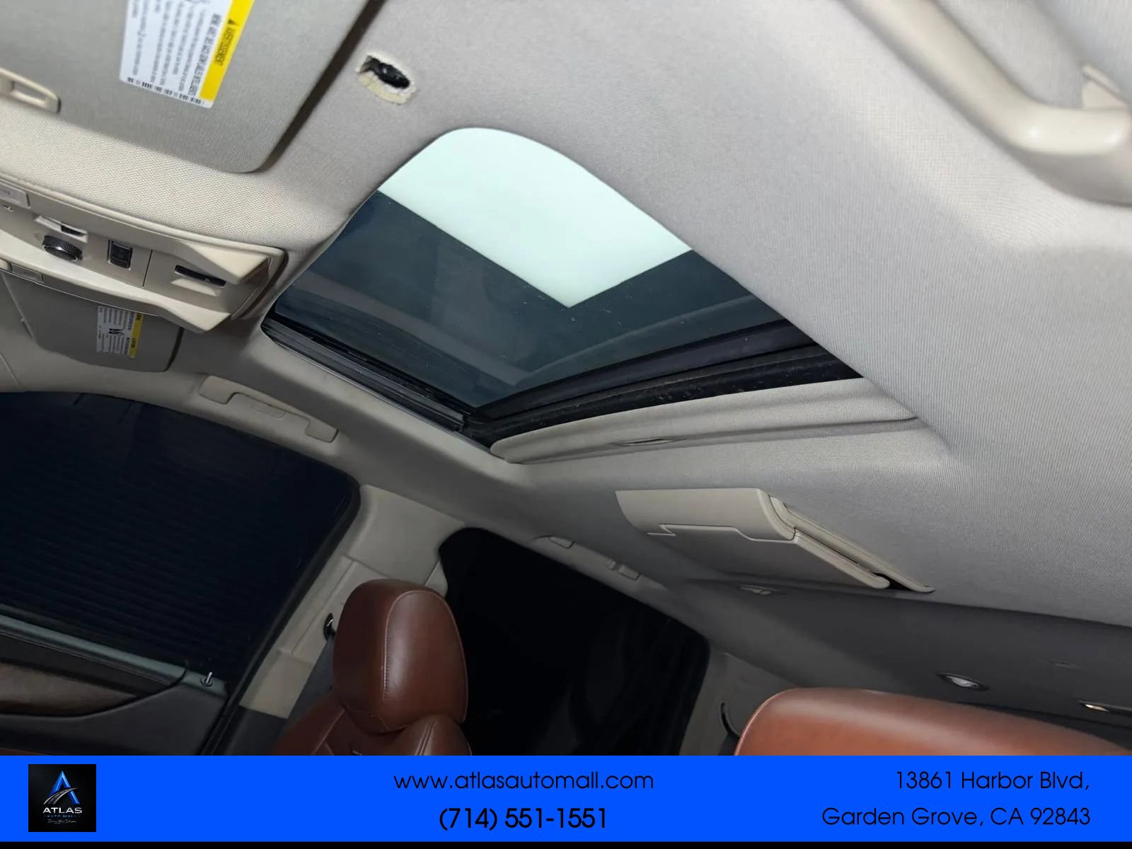 Used 2015 Cadillac Escalade Premium AWD/4WD image 35