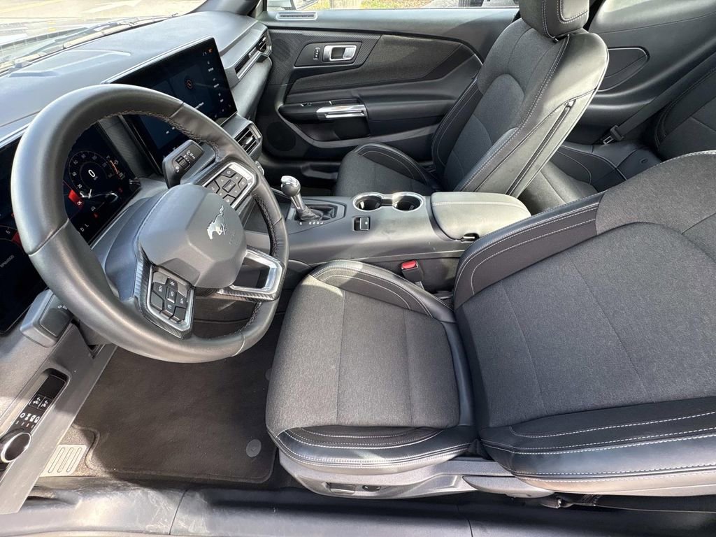 Used 2024 Ford Mustang EcoBoost image 17