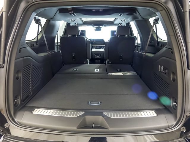 New 2026 Chevrolet Suburban Premier AWD/4WD image 25