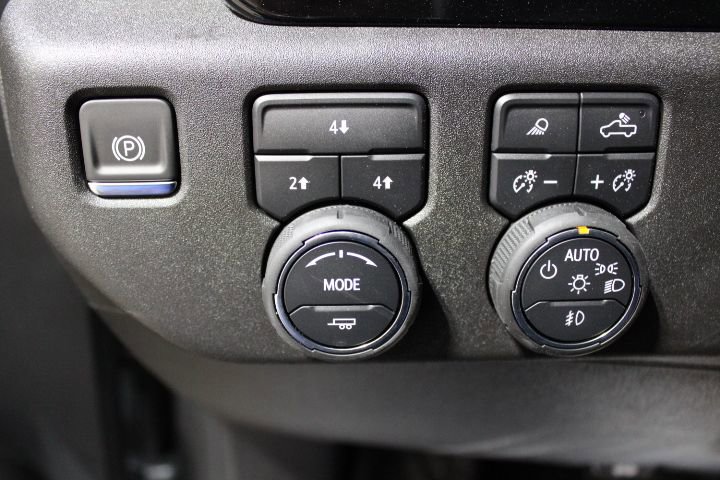 New 2025 Chevrolet Silverado 2500 LT w/ Safety Package image 36