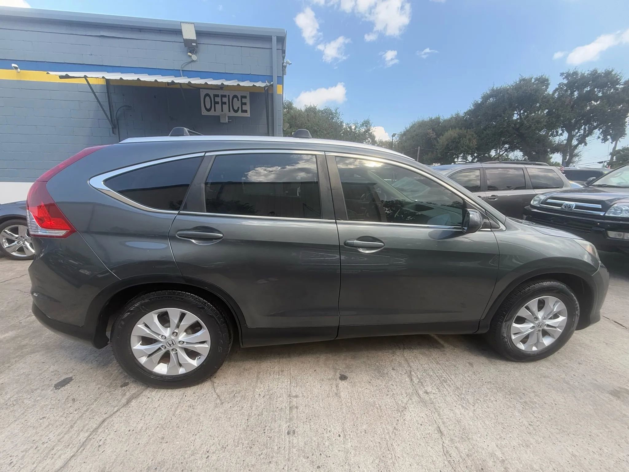 Used 2013 Honda CR-V EX-L image 8