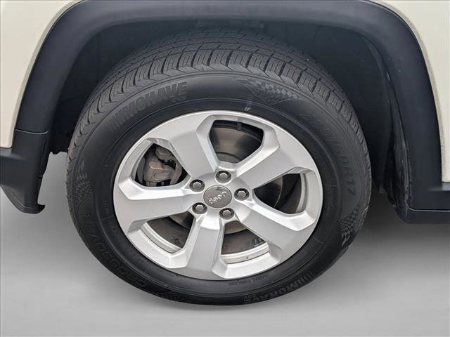 Used 2020 Jeep Compass Latitude image 26