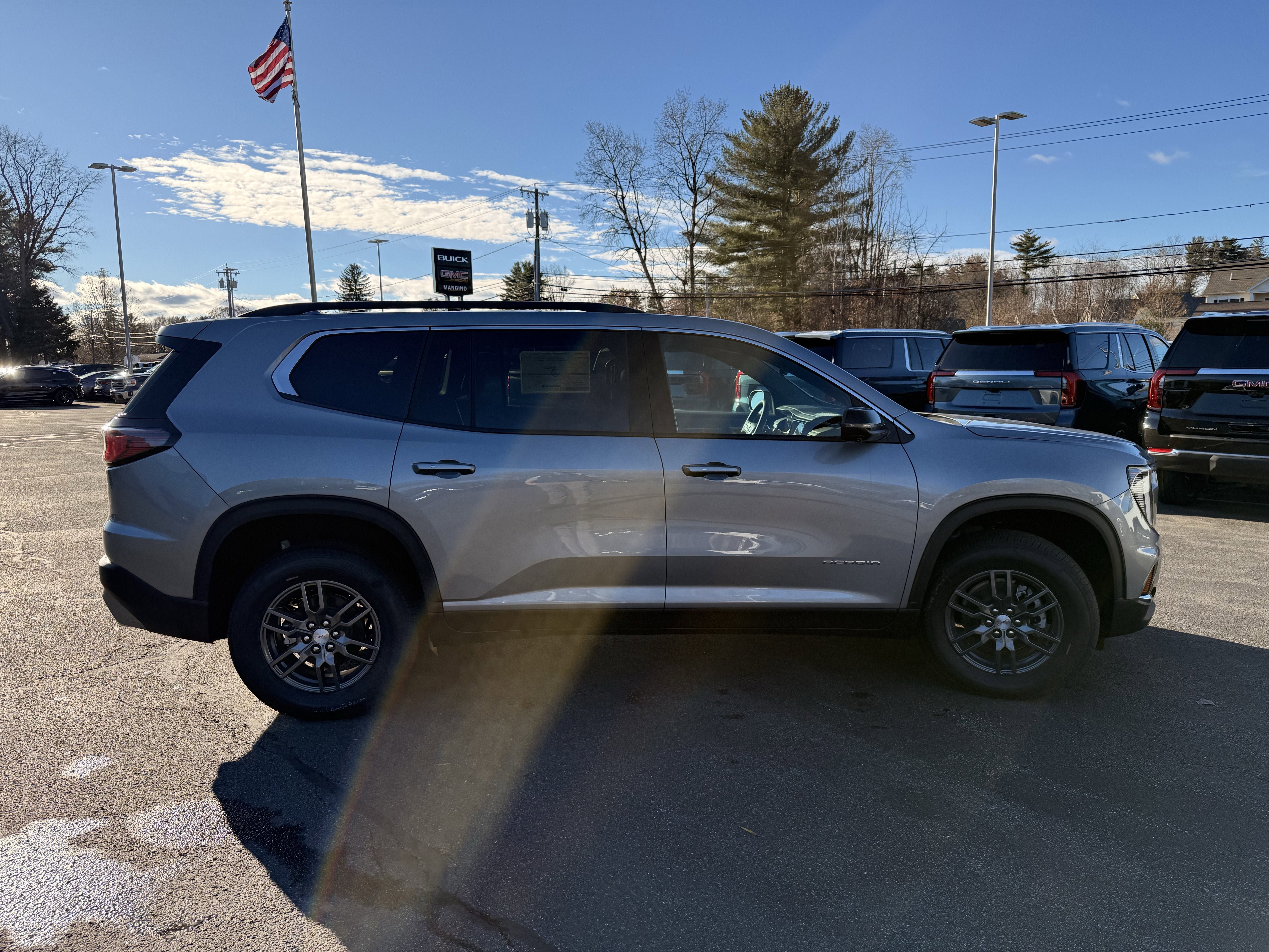 New 2026 GMC Acadia Elevation AWD/4WD image 6