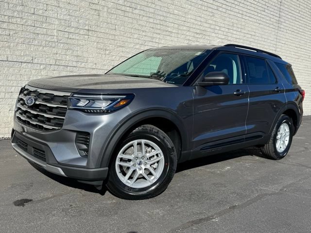 New 2026 Ford Explorer Active AWD/4WD image 2