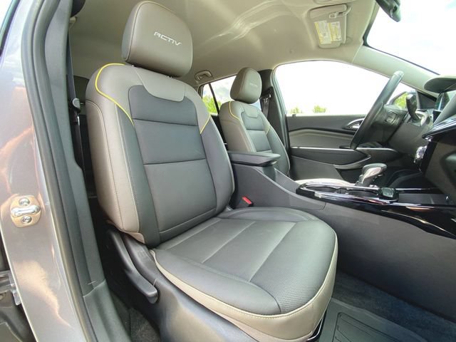 Used 2025 Chevrolet Trax ACTIV w/ Driver Confidence Package FWD image 26