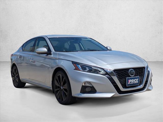 Used 2022 Nissan Altima 2.5 Platinum AWD/4WD image 3