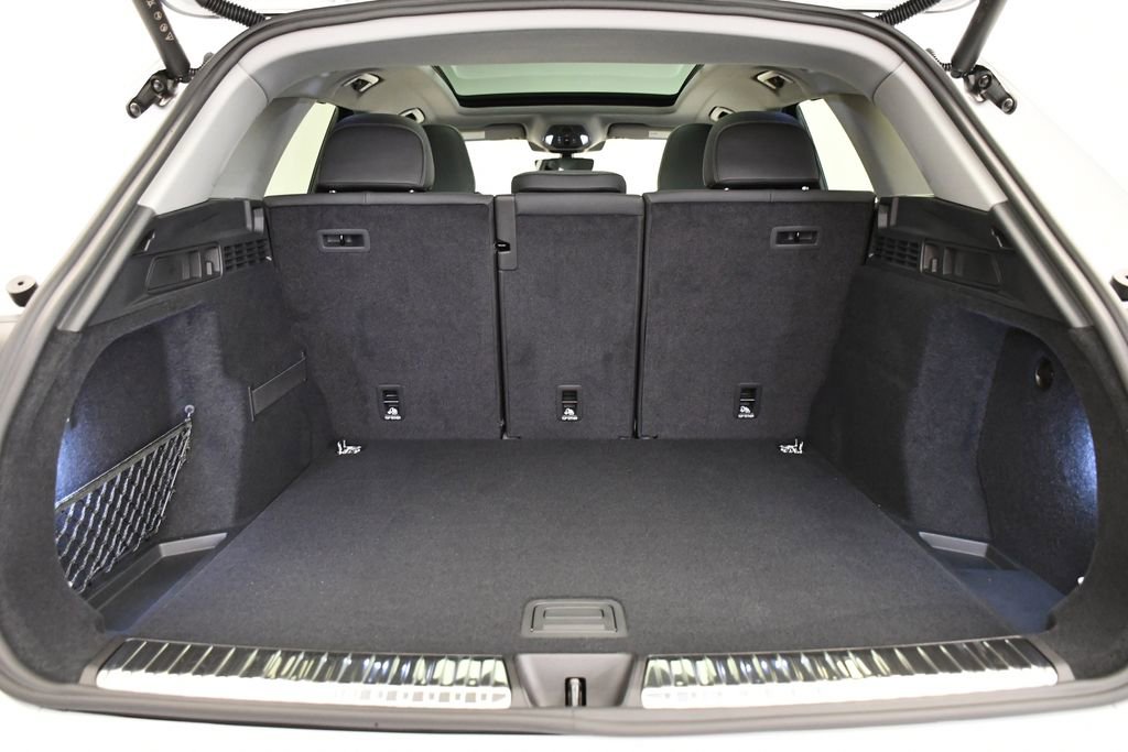 Used 2025 Audi Q5 Premium Plus w/ Premium Plus image 54