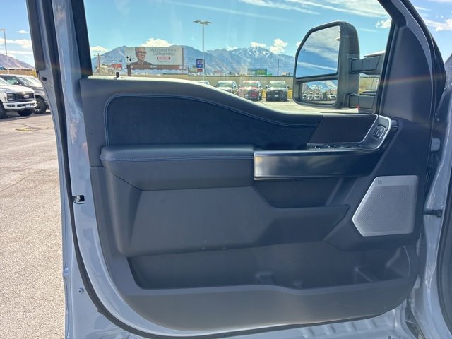 New 2026 Ford F350 Platinum image 18