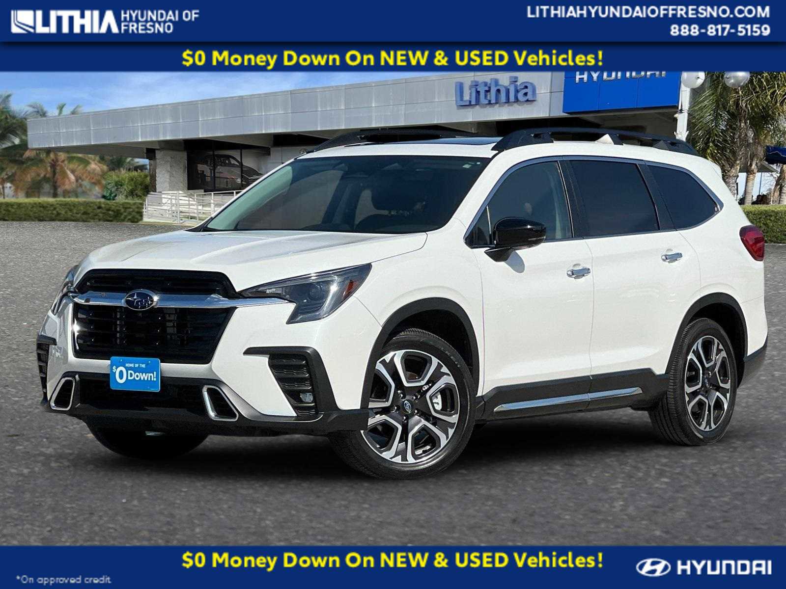 Used 2024 Subaru Ascent Touring image 1