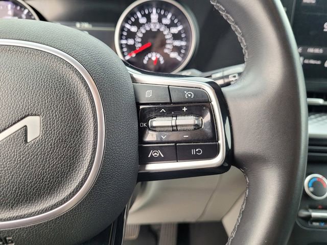 Certified 2024 Kia Carnival LX image 25