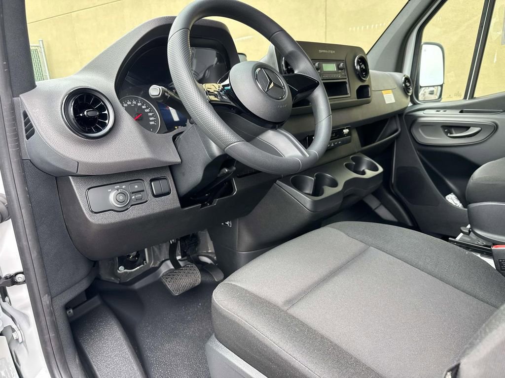 New 2026 Mercedes-Benz Sprinter 2500 image 8