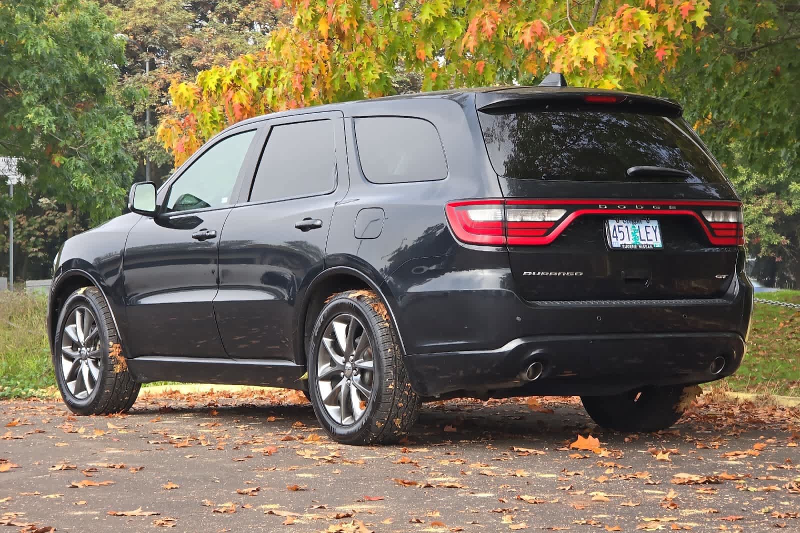 Used 2017 Dodge Durango GT w/ Nav & Power Liftgate Group RWD image 6