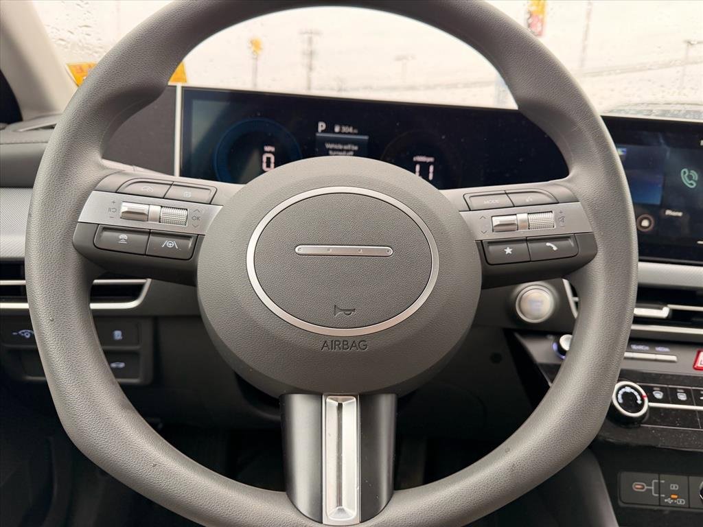 Used 2025 Hyundai Sonata SE image 20