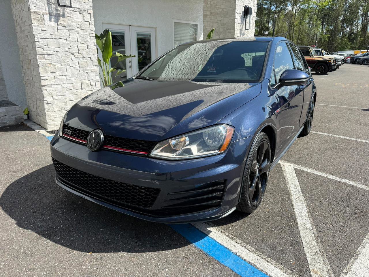 Used 2017 Volkswagen GTI Autobahn FWD image 8