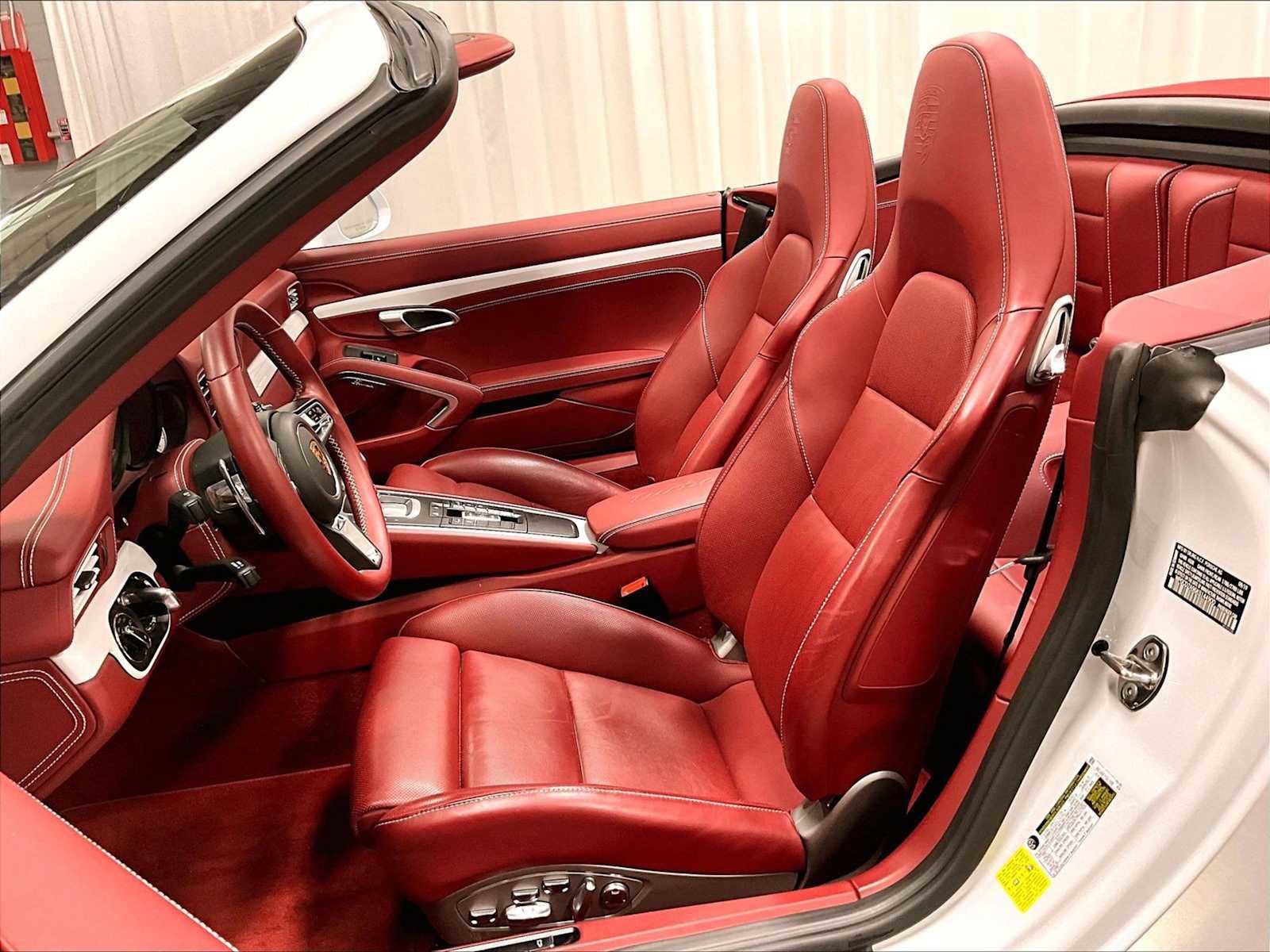 Used 2019 Porsche 911 Turbo S image 8