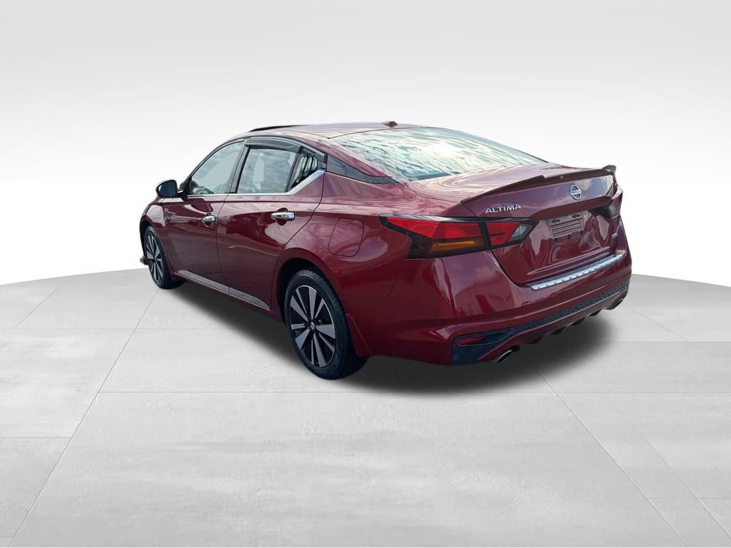 Used 2019 Nissan Altima 2.5 SV image 3