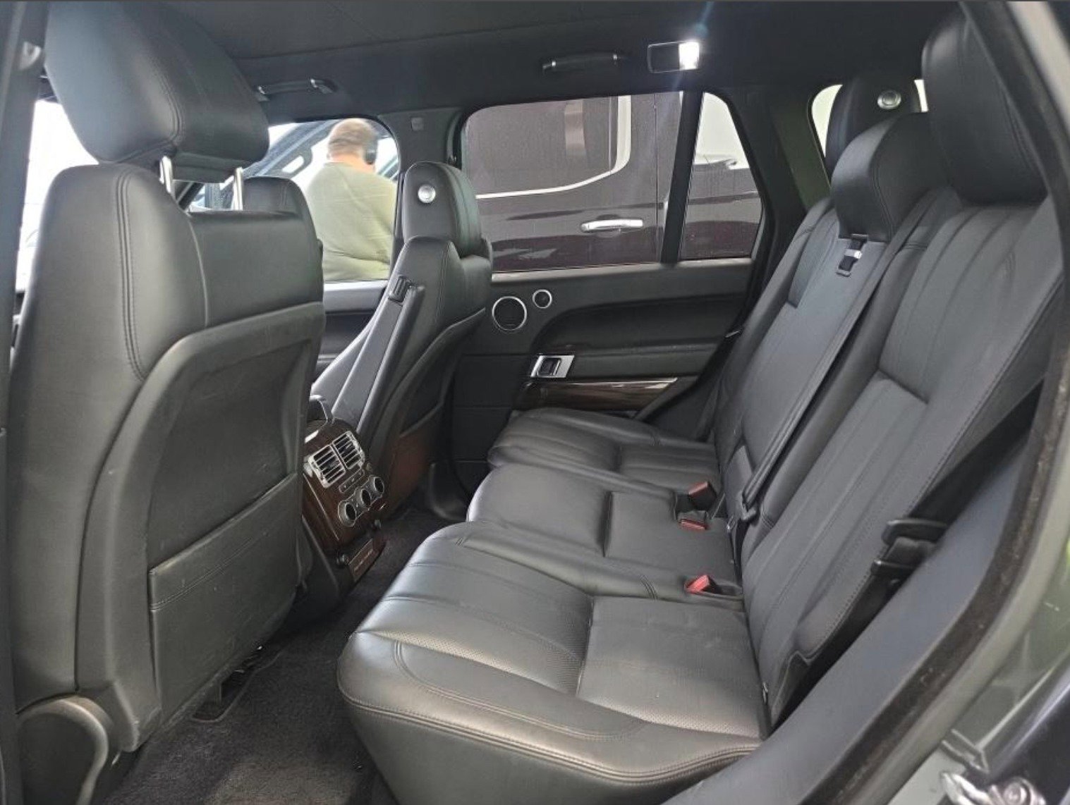 Used 2017 Land Rover Range Rover Supercharged AWD/4WD image 14