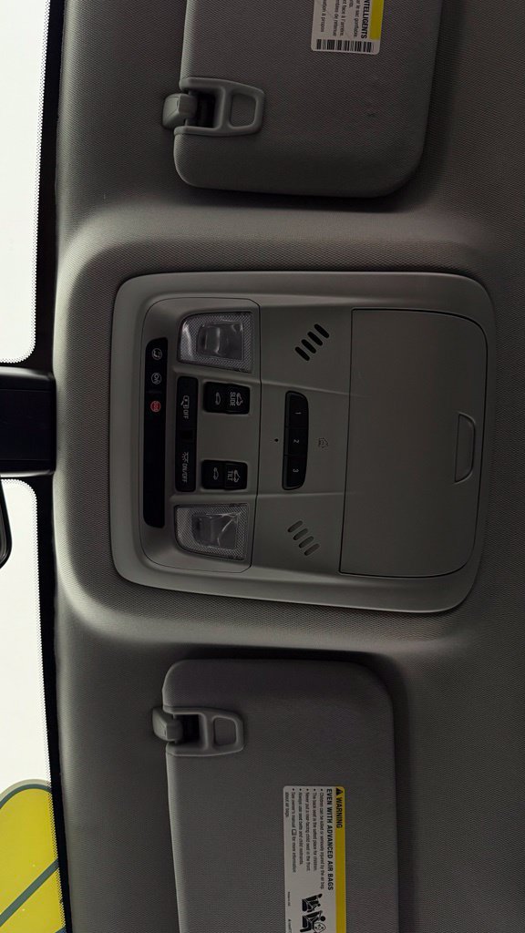 Used 2017 GMC Acadia SLE FWD image 26