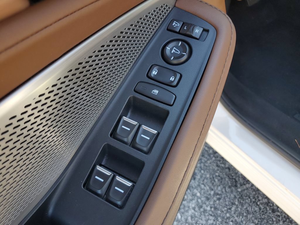 Certified 2024 Acura MDX w/ Technology Package AWD/4WD image 21