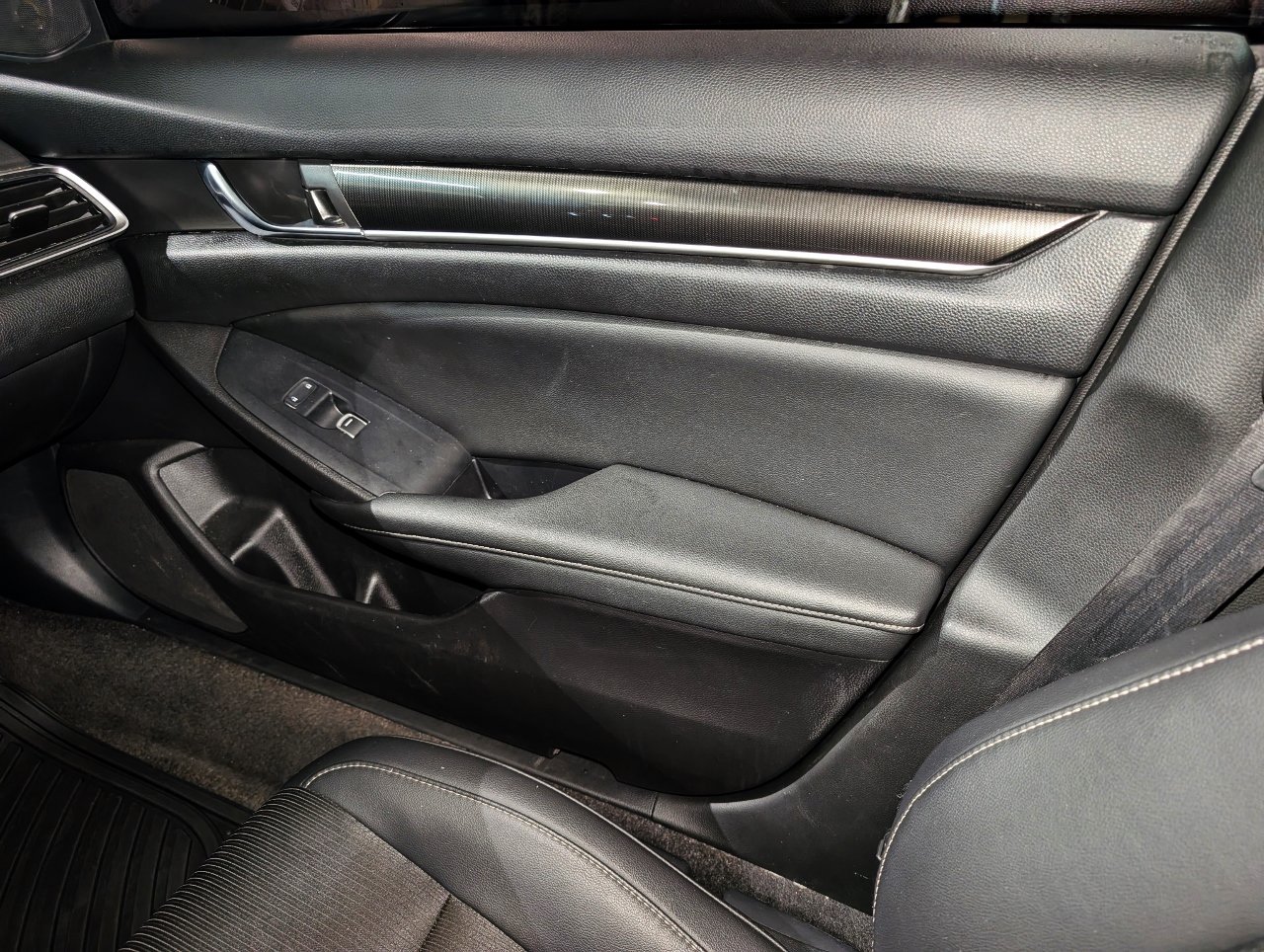 Used 2021 Honda Accord Sport image 35