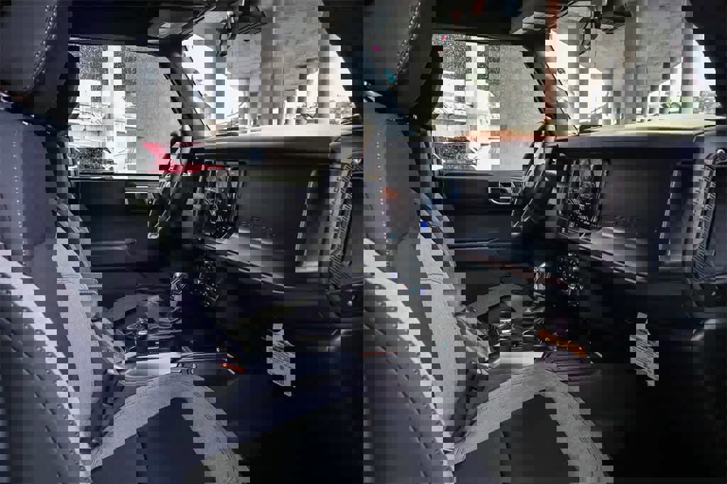 New 2025 Ford Bronco Big Bend image 17