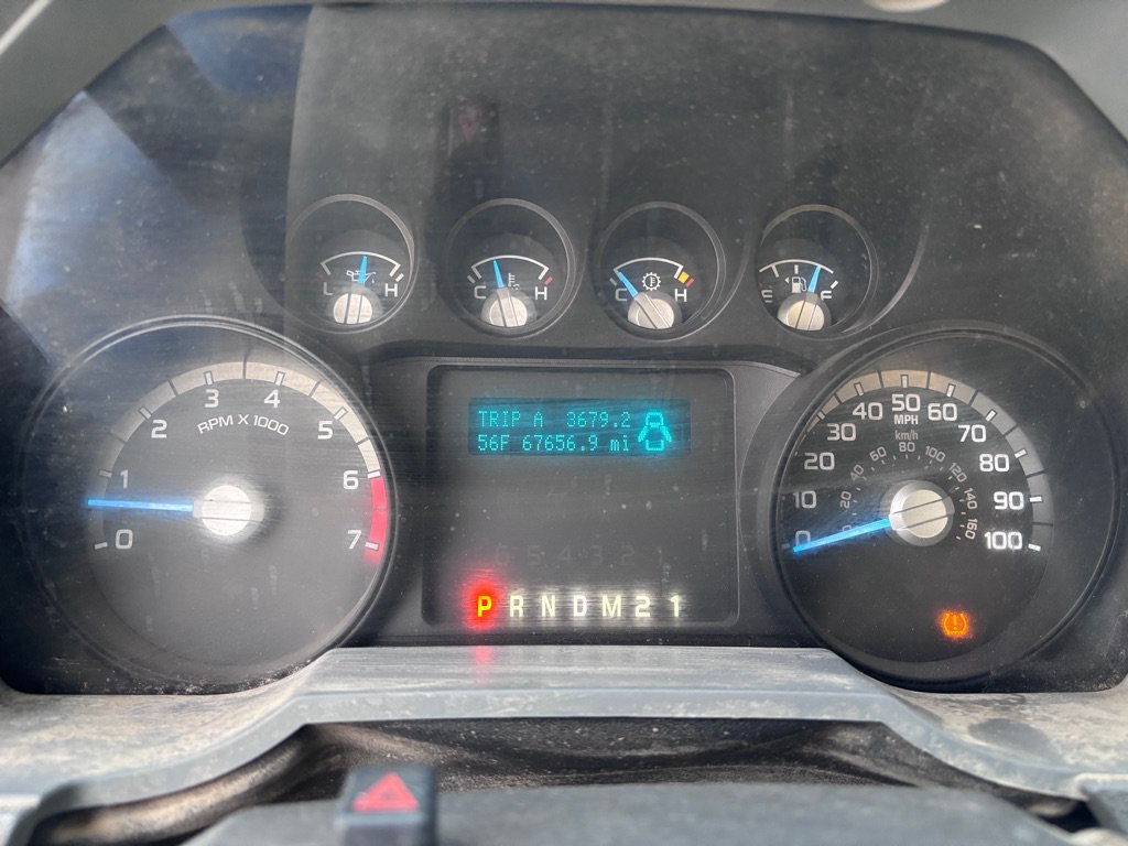 Used 2011 Ford F250 XL w/ FX4 Off Road Pkg AWD/4WD image 12