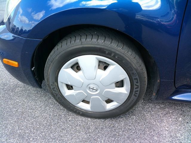 Used 2006 Scion xA FWD image 9