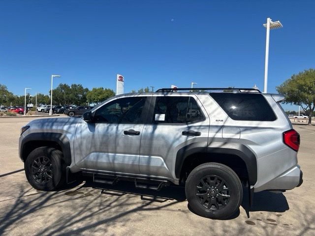 Used 2026 Toyota 4Runner SR5 AWD/4WD image 8