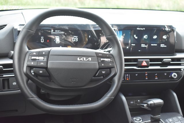 New 2026 Kia Sportage LX w/ LX Convenience Package AWD/4WD image 19