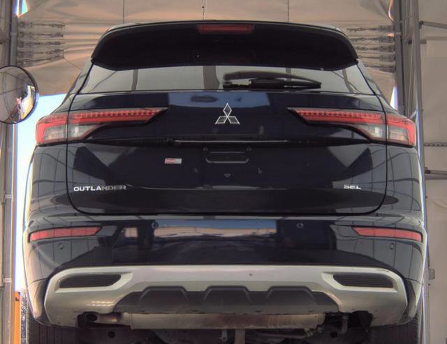 Used 2023 Mitsubishi Outlander SEL image 5