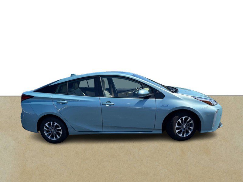 Certified 2022 Toyota Prius Limited w/ Premium Convenience Package FWD image 2