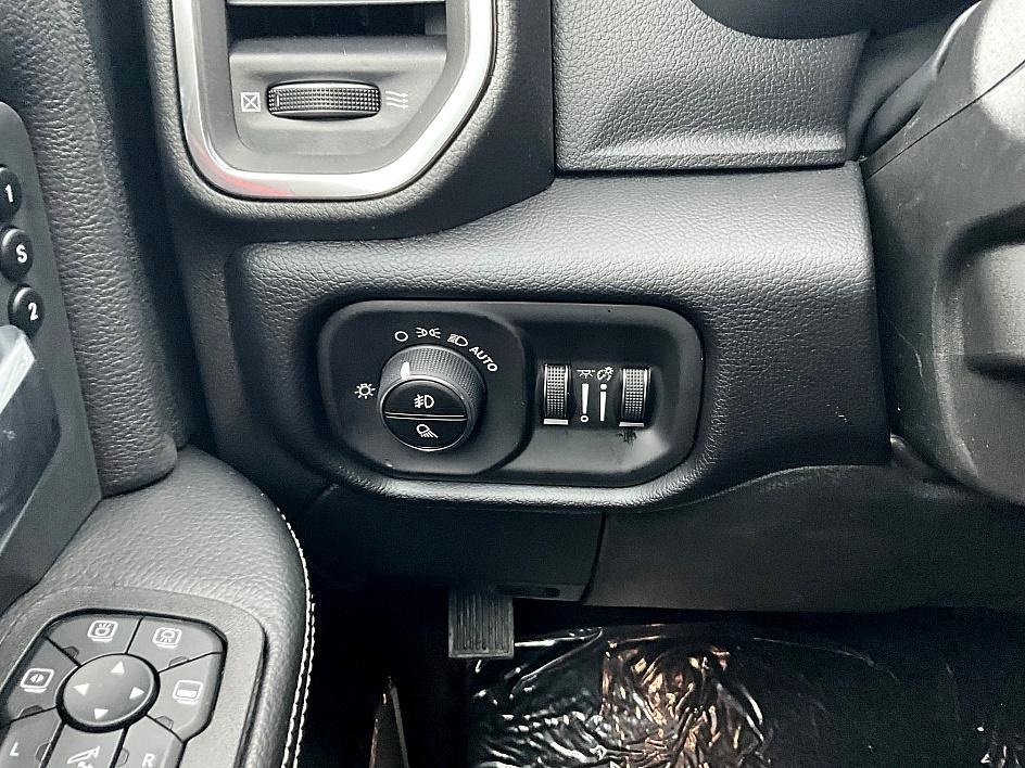 New 2026 RAM 2500 Laramie image 16