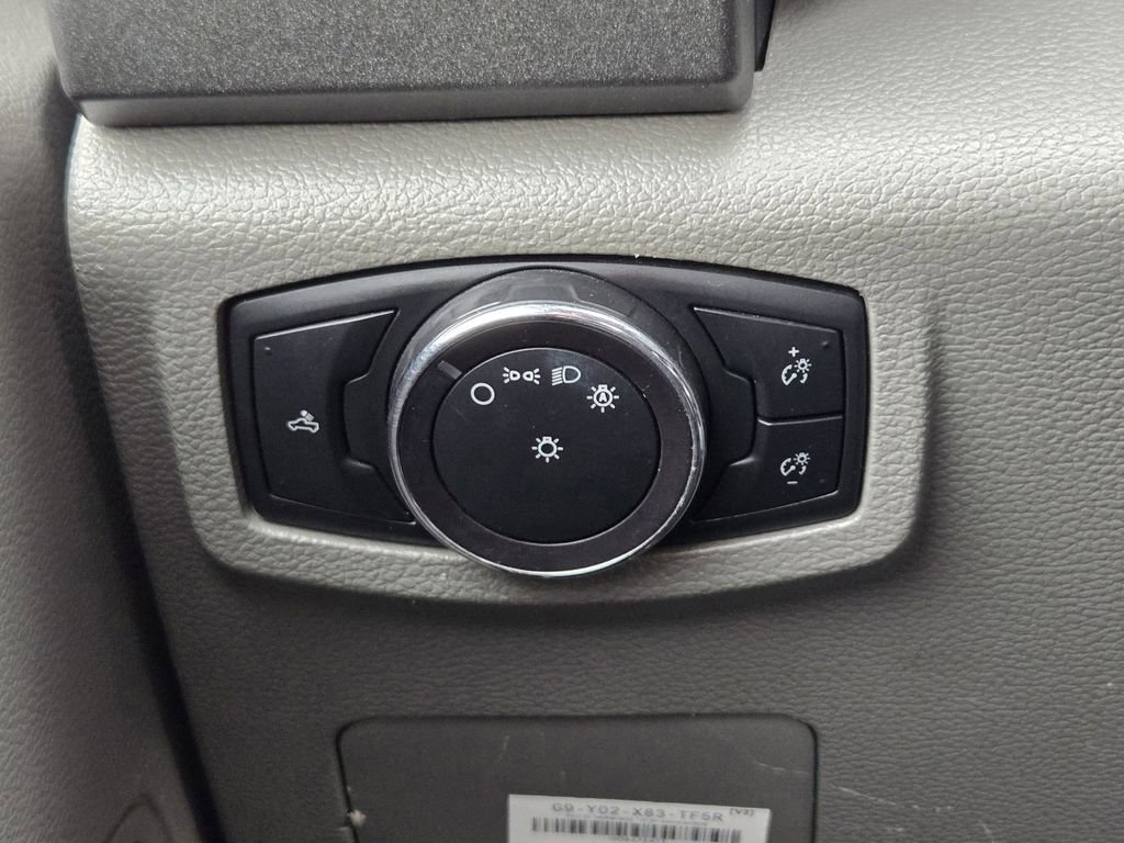 Used 2017 Ford F250 XL RWD image 21