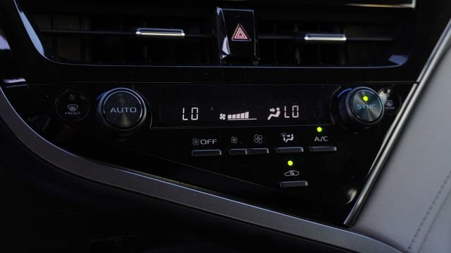 Used 2024 Toyota Camry LE image 23