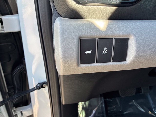 Certified 2025 Honda Pilot Touring image 9