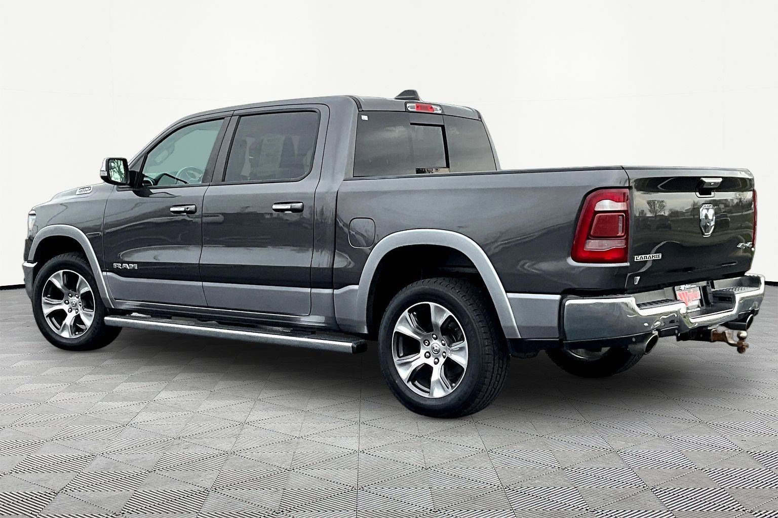Used 2019 RAM 1500 Laramie image 4