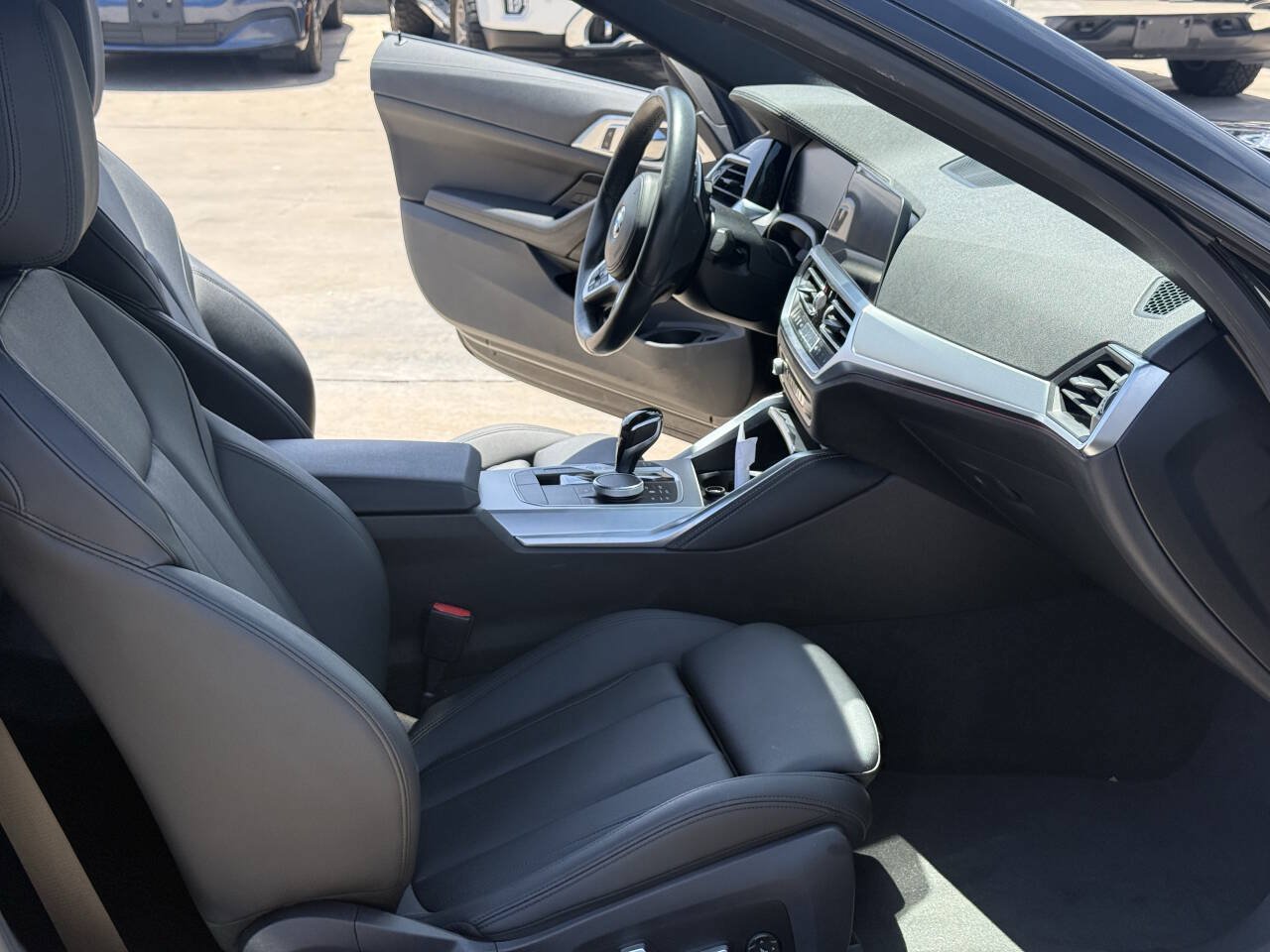 Used 2021 BMW 430i Coupe w/ M Sport Package RWD image 19