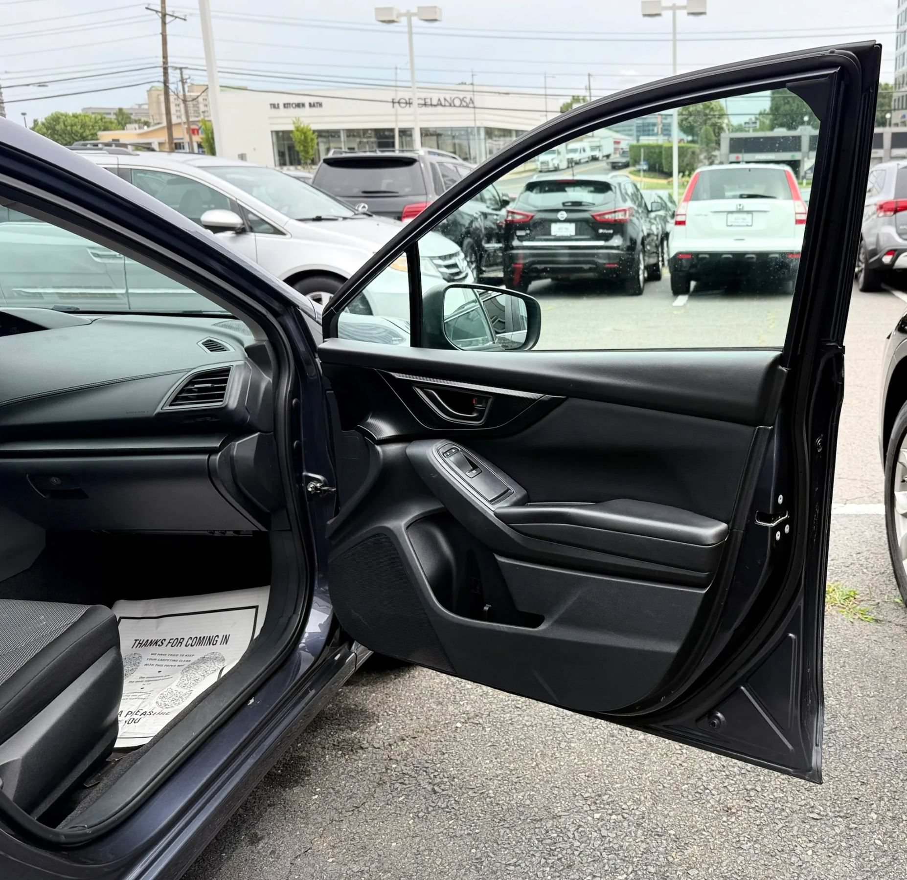 Used 2017 Subaru Impreza 2.0i AWD/4WD image 30